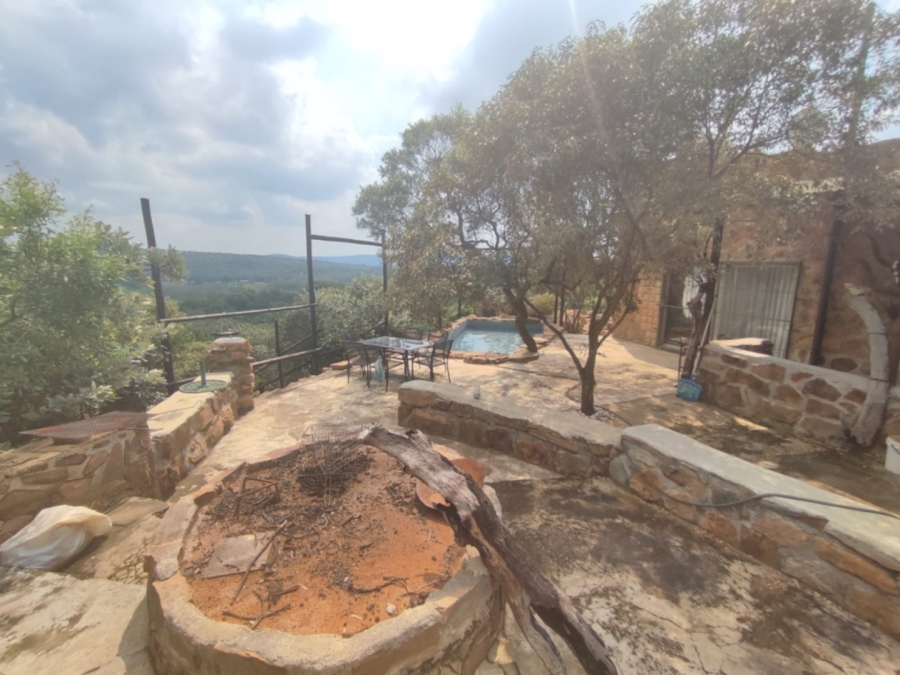 2 Bedroom Property for Sale in Rustenburg Rural North West